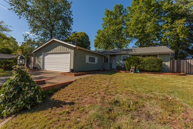 2384 Hawn Ave, Redding, CA 96002 - photo 3