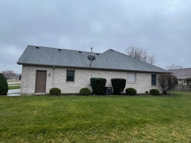 1261 N Stewart Rd, Anderson, IN 46012 - photo 2