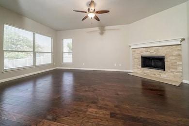 1823 Bridgeport Dr, Providence Village, TX 76227 - photo 4