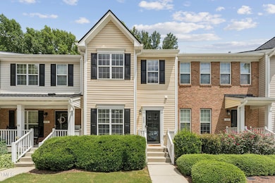 335 Anterbury Dr, Apex, NC 27502 - photo 2