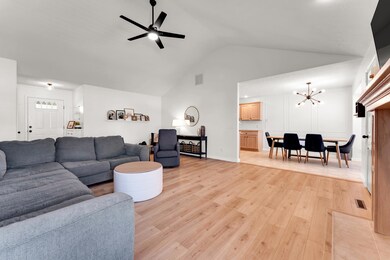 985 W Crestwood St, Nixa, MO 65714 - photo 6