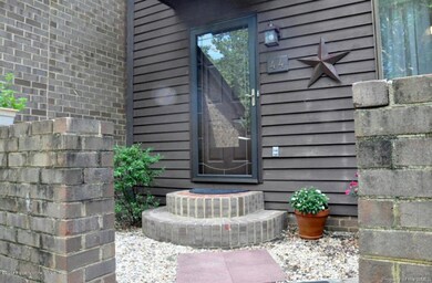 5-Low Maintenance Courtyard