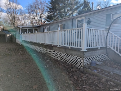 27 Delaware Dr, Sparrow Bush, NY 12780 - photo 3