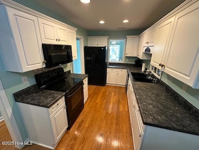 603 Sunset Oaks Ln, Sunset Beach, NC 28468 - photo 3