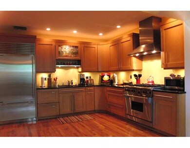 21 Borland St, Brookline, MA 02446 - photo 3