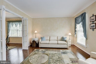 7623 Zoei Dr, Rosedale, MD 21237 - photo 4