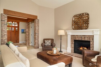 696 Melody Ln, Edmonds, WA 98020 - photo 7