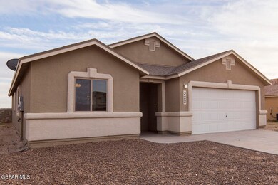 228 Flor Azucena Dr, Socorro, TX 79927 - photo 2