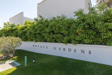 022_Royale Gardens