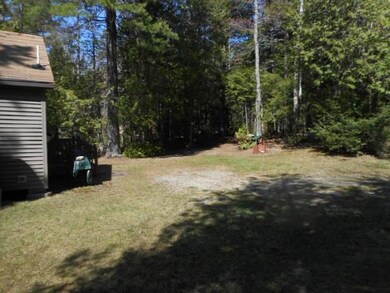 19 Pine Point Rd, Lincoln, ME 04457 - photo 6