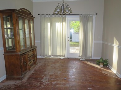 1616 Glendale Rd, Jacksonville, FL 32216 - photo 4