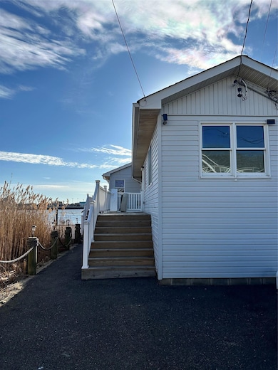 5 Sheridan Place, Island Park, NY 11558 - photo 6