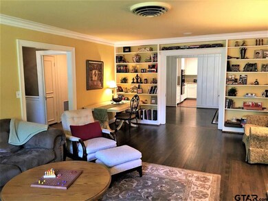 1001 Shepherd Ln, Tyler, TX 75701 - photo 6