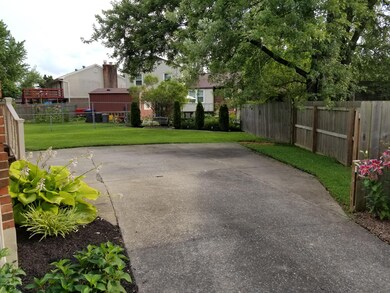 6808 Beackstone Ct, Louisville, KY 40228 - photo 4