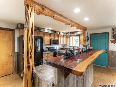 3287 Sunset Dr, Hubbard, OR 97032 - photo 4