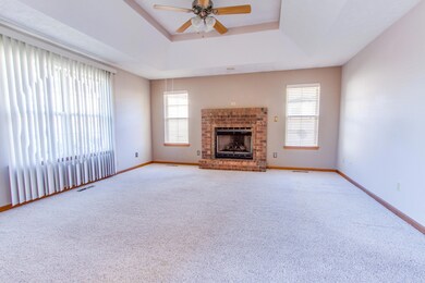 6 Living Room