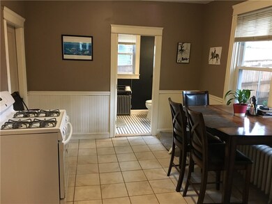 28 Blodgett Ave, Pawtucket, RI 02860 - photo 2