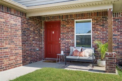 956 E Starling St, Fayetteville, AR 72701 - photo 5