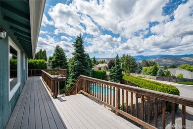 802 Manzanal St NE, East Wenatchee, WA 98802 - photo 6