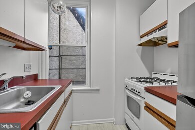 258 S 9th St unit 2F, Philadelphia, PA 19107 - photo 7