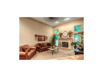 8203 Widmer Rd, Lenexa, KS 66215 - photo 5