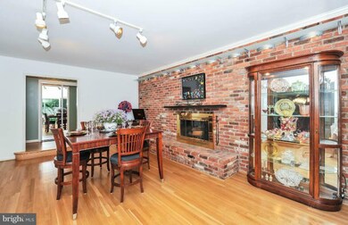 8808 Fircrest Place, Alexandria, VA 22308 - photo 4