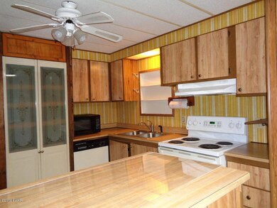 102 Redstart Ct, Hawley, PA 18428 - photo 7