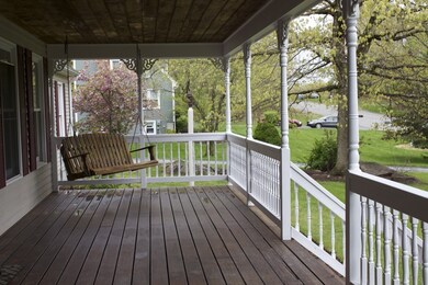 5 Spruce Cir, Hopedale, MA 01747 - photo 3