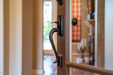 1048 Via Adorna Thousand Oaks-large-057-