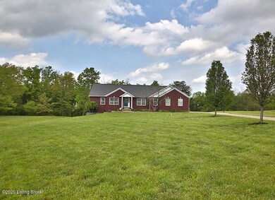 501 Burlwood Cir, Mount Washington, KY 40047 - photo 2