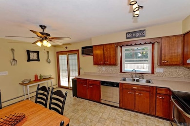 18 Riverview Terrace, Rensselaer, NY 12144 - photo 7