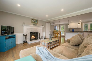008-photo-living-room-8617072