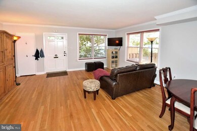 219 E Taylor Run Pkwy, Alexandria, VA 22314 - photo 2