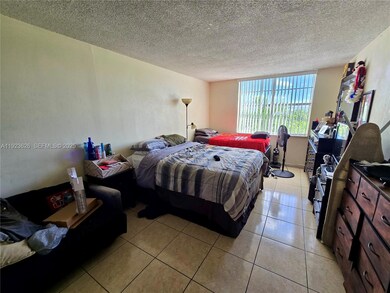 498 NW 165th St unit D-405, Miami, FL 33169 - photo 7