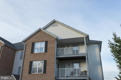 2003 Rudy Serra Dr unit 3D, Sykesville, MD 21784 - photo 2