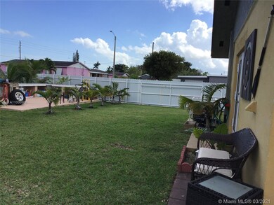 22145 SW 114th Ct, Miami, FL 33170 - photo 5