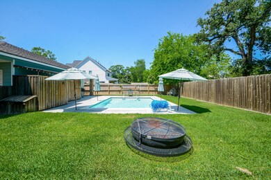 2002 Chippendale Rd, Houston, TX 77018 - photo 7