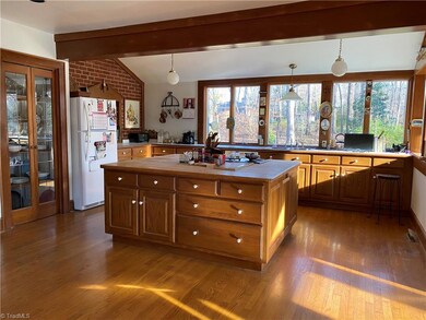 917 Spero Rd, Asheboro, NC 27203 - photo 4