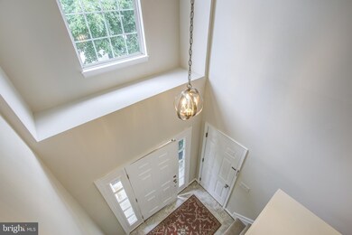 19903 Gateshead Cir, Germantown, MD 20876 - photo 6