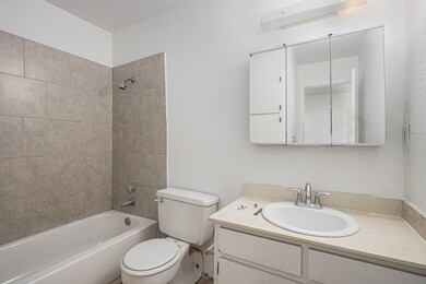 6161 Reims Rd unit 103, Houston, TX 77036 - photo 5
