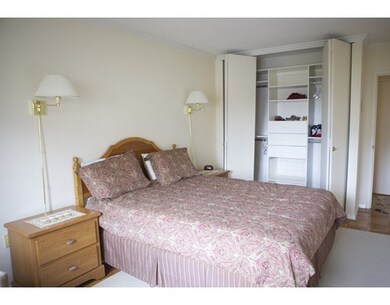 Hawthorne Place Condominium unit 7R, Boston, MA 02114 - photo 5