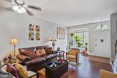 16193 Taconic Cir, Dumfries, VA 22025 - photo 6