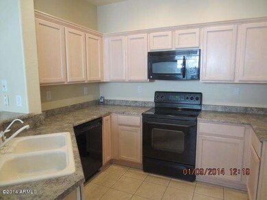 Kitchen02