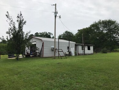 410 Graves Rd, Ellisville, MS 39437 - photo 3