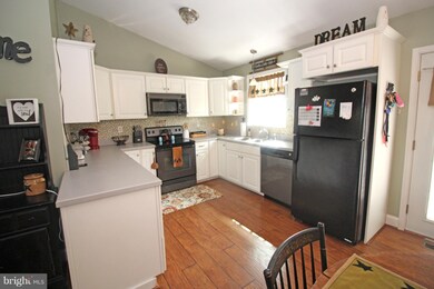 605 Rittenour Rd, Edinburg, VA 22824 - photo 3