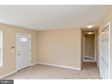 10 Florence Ave, Penns Grove, NJ 08069 - photo 4