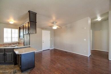 2995 E Cottonwood Club Ln, Tucson, AZ 85706 - photo 7