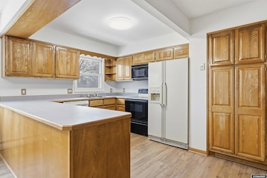 3521 E 18th St, Casper, WY 82609 - photo 4