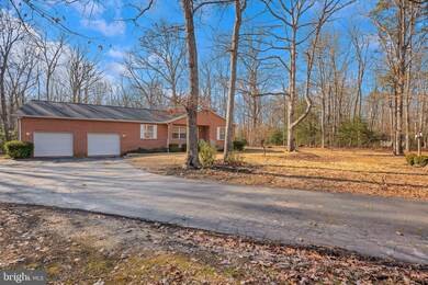 26630 Cecilia Ct, Mechanicsville, MD 20659 - photo 2