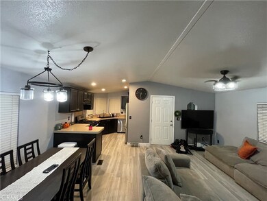 5715 Santa Cruz Rd unit 37, Atascadero, CA 93422 - photo 6